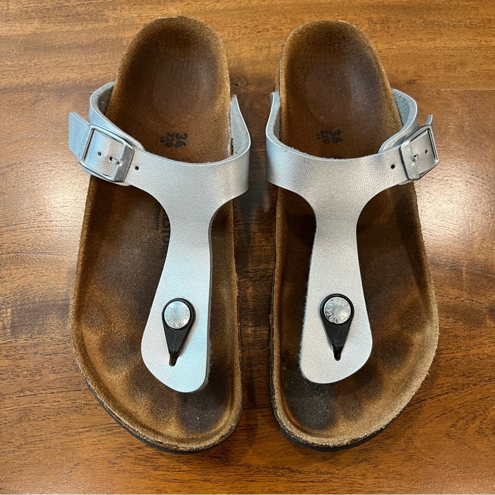 Birkenstock Gizeh Silver Sandals EU 34 US 3-3.5